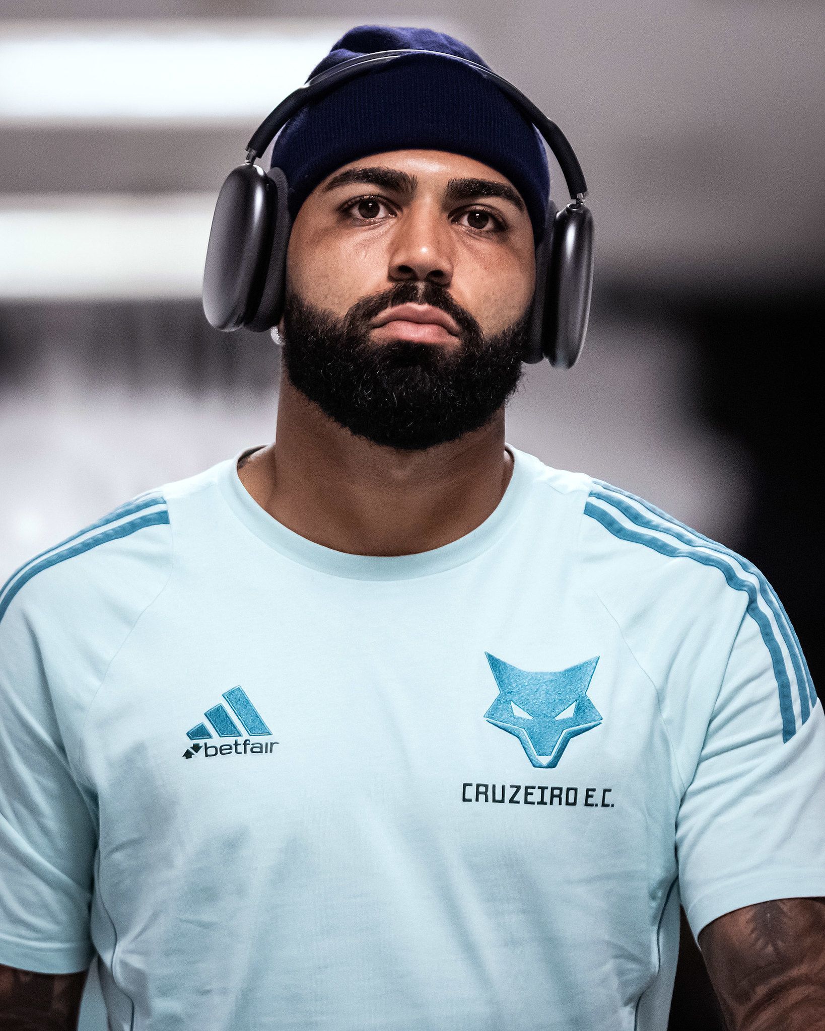 Diretor do Santos abre o jogo sobre possibilidade de contratar Gabigol, do Cruzeiro