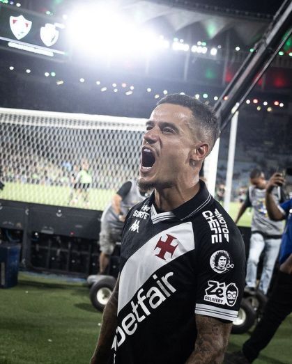 Coutinho é u os destaques do Vasco sob o comando de Fernando Diniz