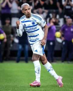 Matheus Pereira está perto de renovar vínculo com o Cruzeiro