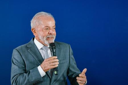 Presidente Lula durante a última reunião ministerial em 2025
