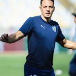 Bahia oficializa saída de lateral-direito colombiano e mais dois jogadores