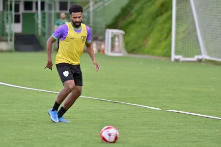 Arthur, novo jogador do América