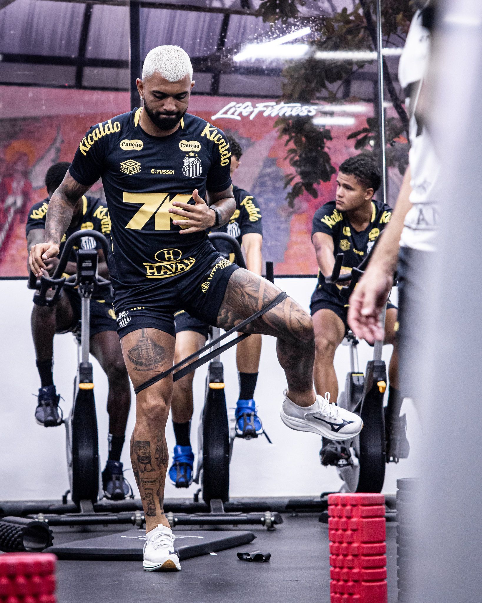 Gabigol titular absoluto? Veja situação do ataque do Santos com chegada de ex-Cruzeiro