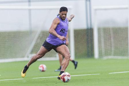 Hulk durante treino do Atlético na Cidade do Galo