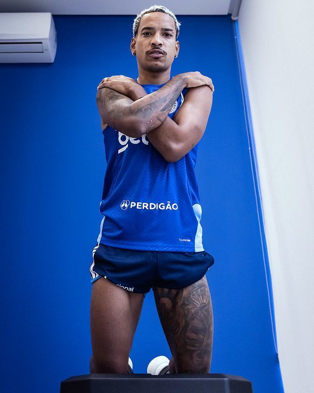 Cruzeiro: dirigente explica demora por renovação de Matheus Pereira e destaca esforço