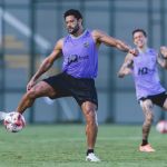 O que disse diretor do Fluminense sobre a negociação com o Atlético por Hulk