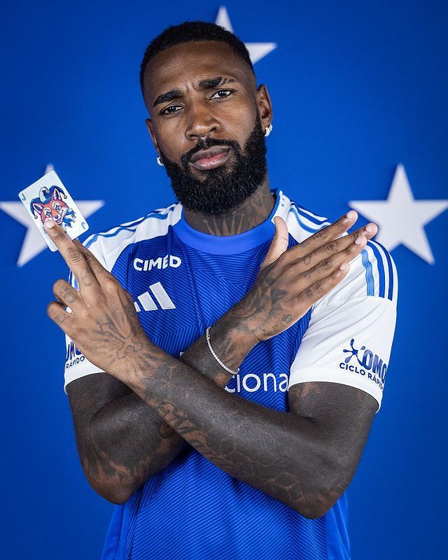 Zico surpreende ao revelar torcida por Gerson no Cruzeiro e abre o jogo sobre sentimento