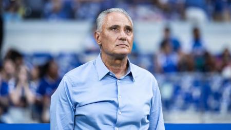 Tite, técnico do Cruzeiro, em jogo do Campeonato Mineiro