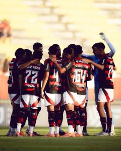 Os garotos do Flamengo arrancaram um empate contra a Portuguesa