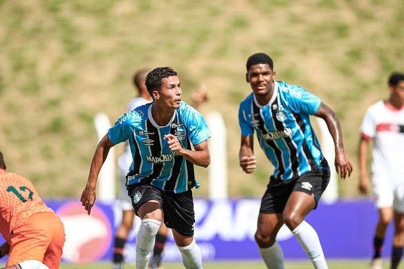 Grêmio bate Atlético de Alagoinhas e avança de fase na Copinha 2026