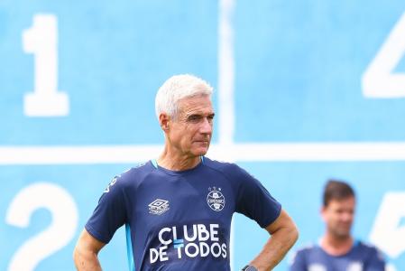 Luis Castro, técnico do Grêmio