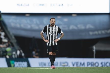 Maycon na estreia pelo Galo