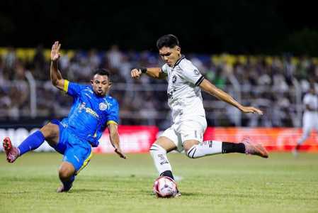 O Botafogo foi derrotado pelo Sampaio Corrêa