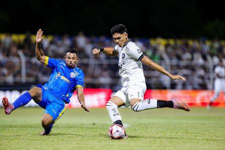 O Botafogo foi derrotado pelo Sampaio Corrêa