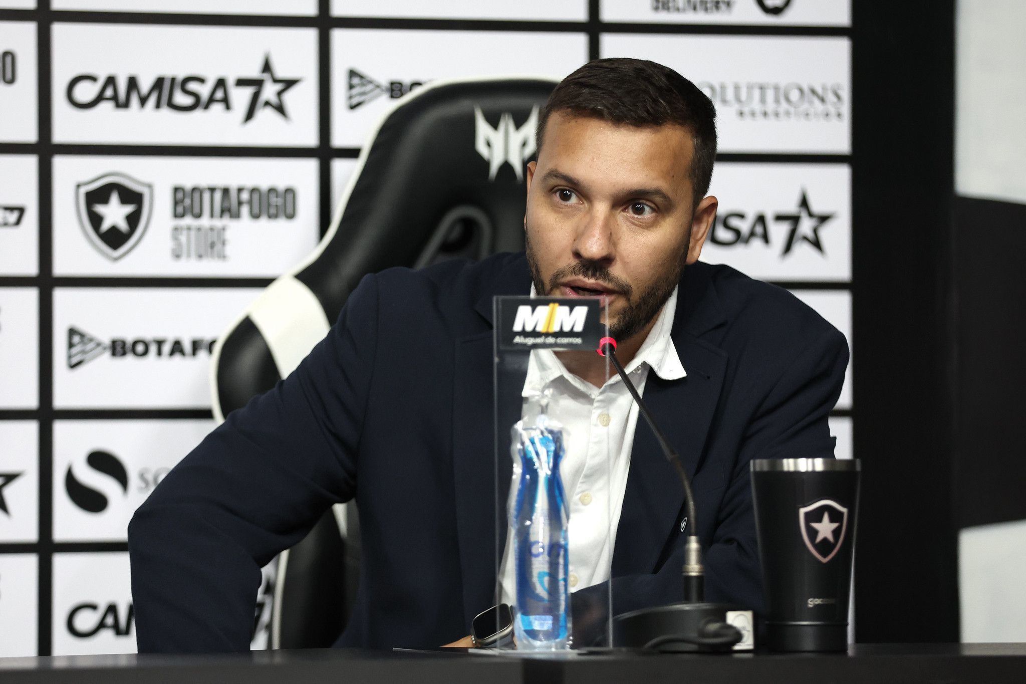 Botafogo sabia de transfer ban desde agosto e admite necessidade de vender jogadores