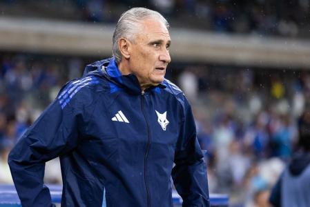 Tite revela expectativa para clássico contra o Atlético