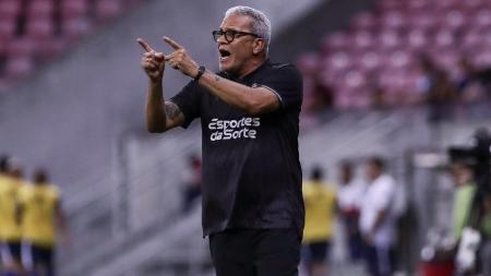 Hélio dos Anjos, um dos treinadores do Náutico