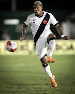 David está nos planos de Fernando Diniz, por enquanto, no Vasco