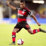 Alex Sandro, do Flamengo, comenta expectativa para chegada de Lucas Paquetá