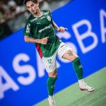 Adaptado, Khellven elogia união do elenco com Abel e projeta ano do Palmeiras