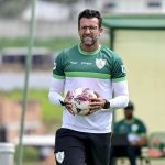 Escalação do América: Valentim fará mudança na zaga para enfrentar a URT