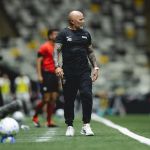 Sampaoli, do Atlético, é expulso e será 'desfalque' no Brasileirão