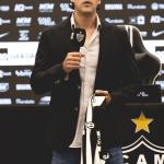 Diretor do Atlético, Paulo Bracks revela negociação encaminhada com volante