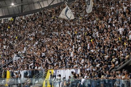 Torcida do Atlético presente na Arena MRV