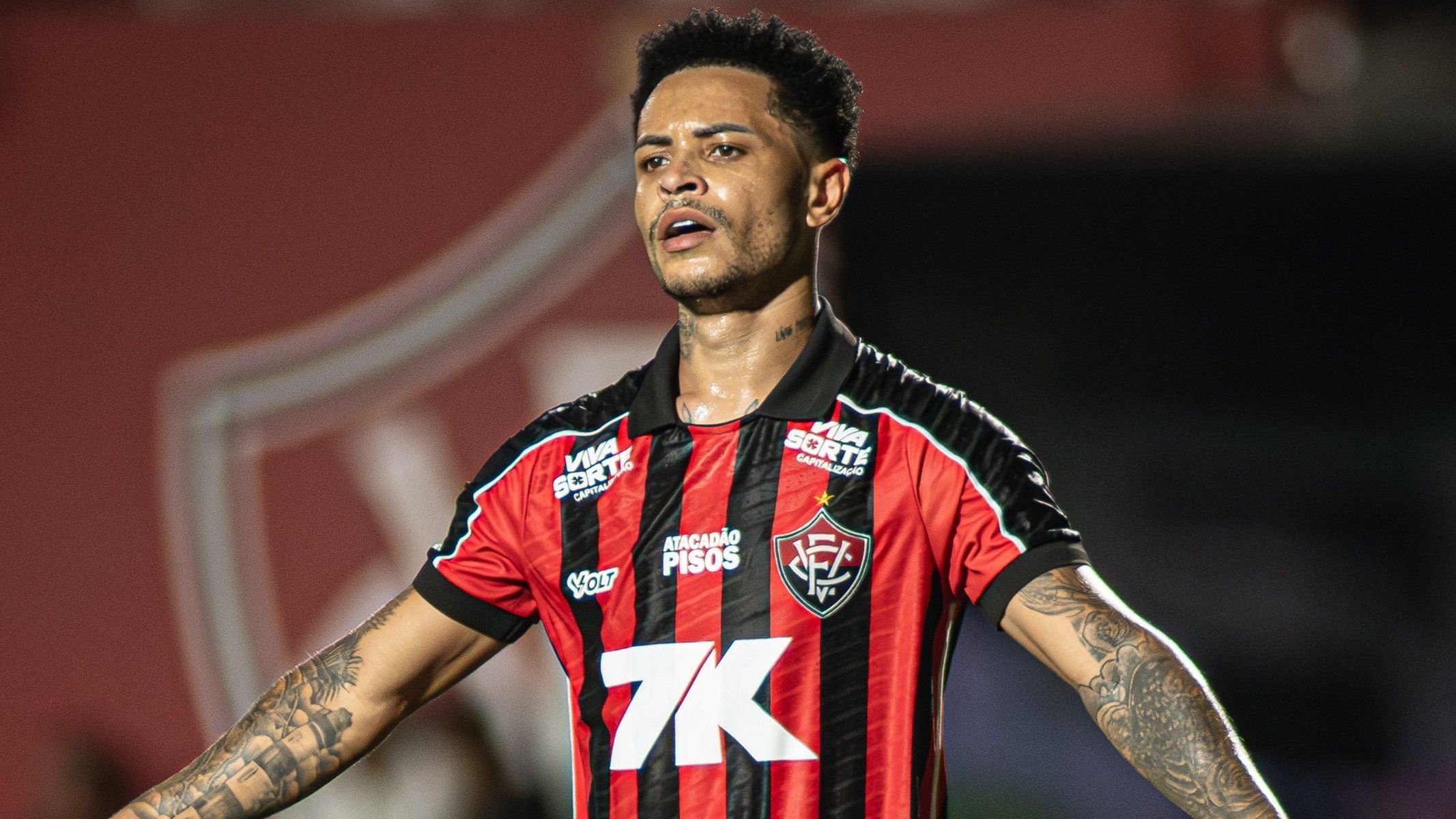 Veja desabafo do camisa 10 do Vitória após goleada do Palmeiras