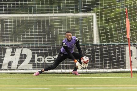 Everson tinha tomado 27 gols no Brasileiro, mas encerra a edição com 31