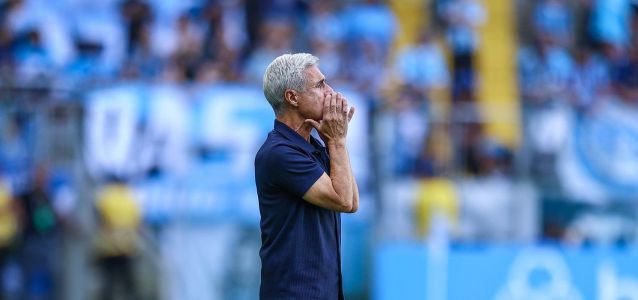 Luís Castro, técnico do Grêmio, perdeu titular para quartas do Gauchão