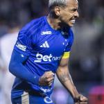 Matheus Pereira reage à vitória do Cruzeiro sobre o Betim e projeta disputa no Mineiro
