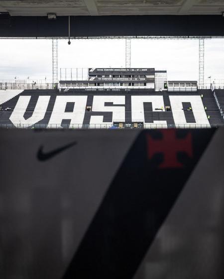 São Januário recebe o duelo entre Vasco x Chapeconse