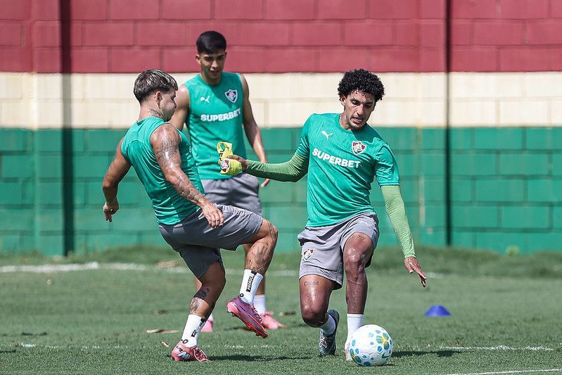 Fluminense acerta o empréstimo de lateral-esquerdo para o Fortaleza