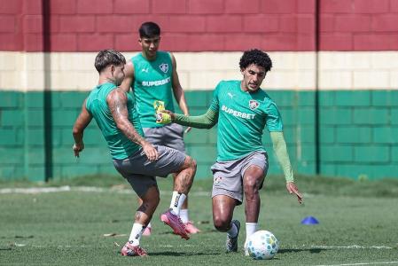 Fuentes atuou em 34 partidas com a camisa do Fluminense