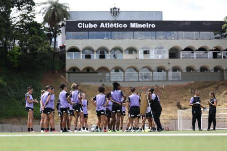 Vingadoras já treinam na Vila Olímpica