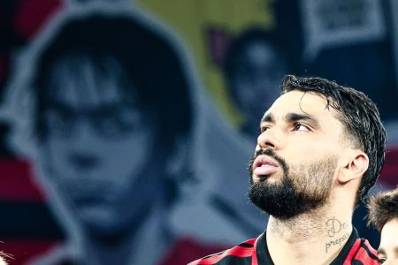 Flamengo x Internacional: torcida faz mosaico em primeiro jogo de Lucas Paquetá no Maracanã em retorno ao clube que o revelou