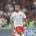 Jogador do Inter deve ganhar mais espaço com Pezzolano após empate com Flamengo