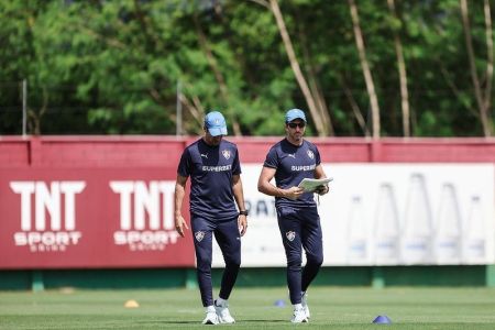 Zubeldía usará força máxima para encarar o Bahia no Brasileiro