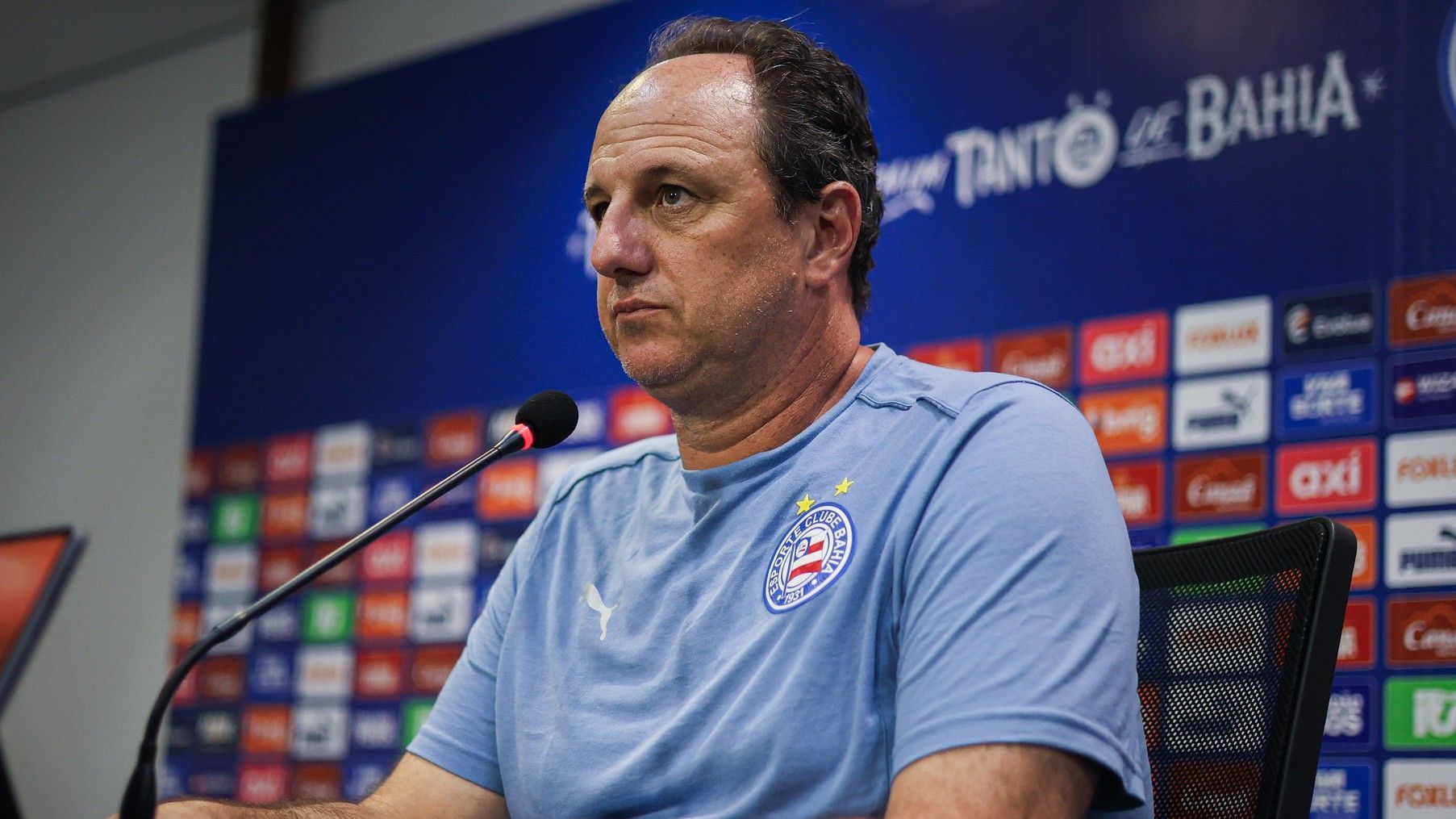 Bahia tem duas expulsões em dois jogos no Brasileirão, e Ceni cobra elenco