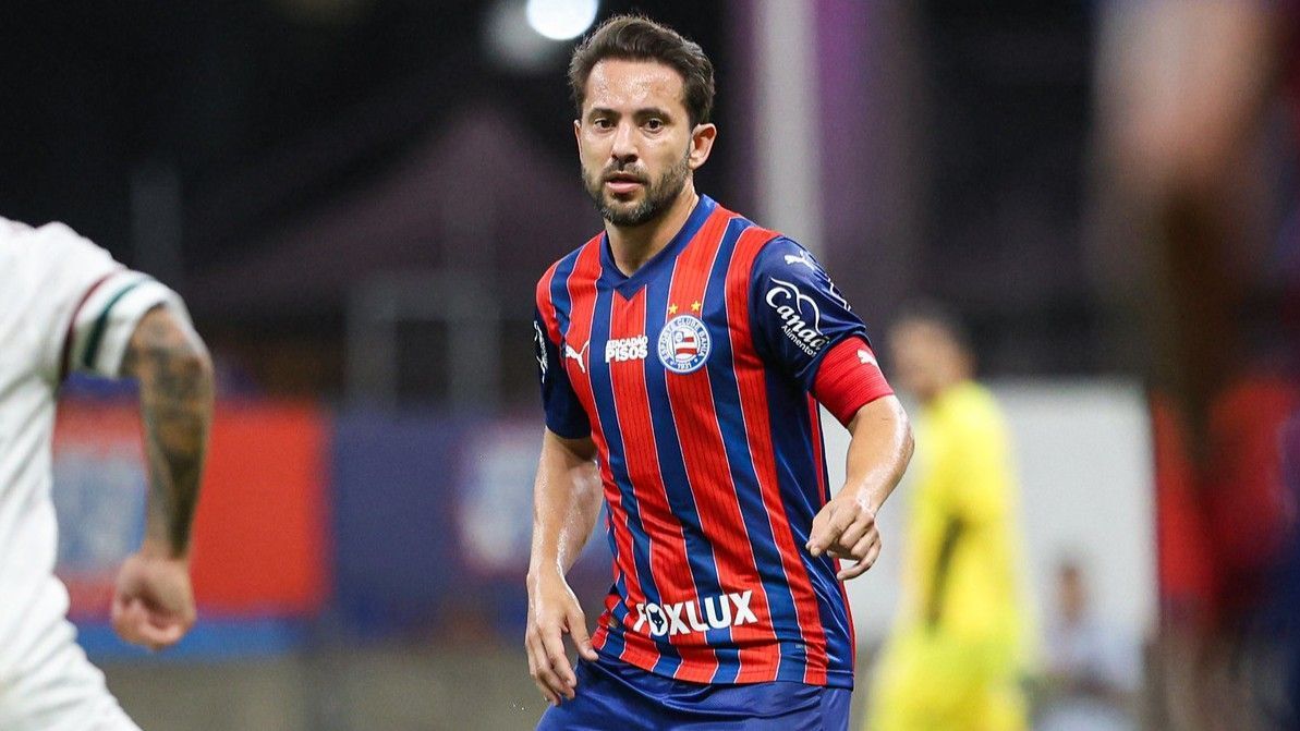 Everton Ribeiro manda recado a Dell após expulsão: 'Que seja a primeira e última'