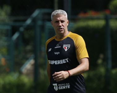 Comandado por Crespo, São Paulo busca se classificar para próxima fase do Paulista