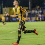 Destaque do Paulista que foi algoz do Santos tem contrato com Palmeiras