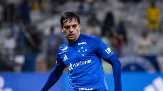 Fagner, do Cruzeiro, em partida contra o América