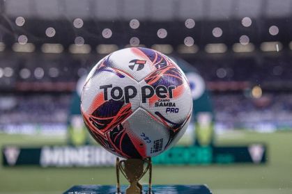 Bola do Campeonato Mineiro de 2026 para jogo no Mineirão