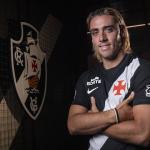 Vasco anuncia contratação de atacante argentino; saiba detalhes