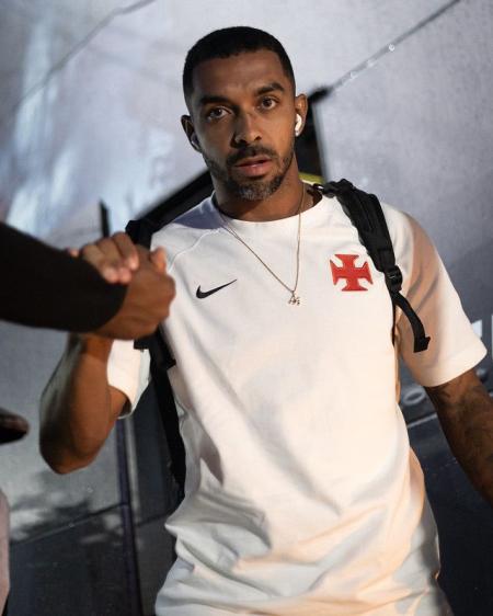 Paulo Henrique não está entre os negociáveis do Vasco