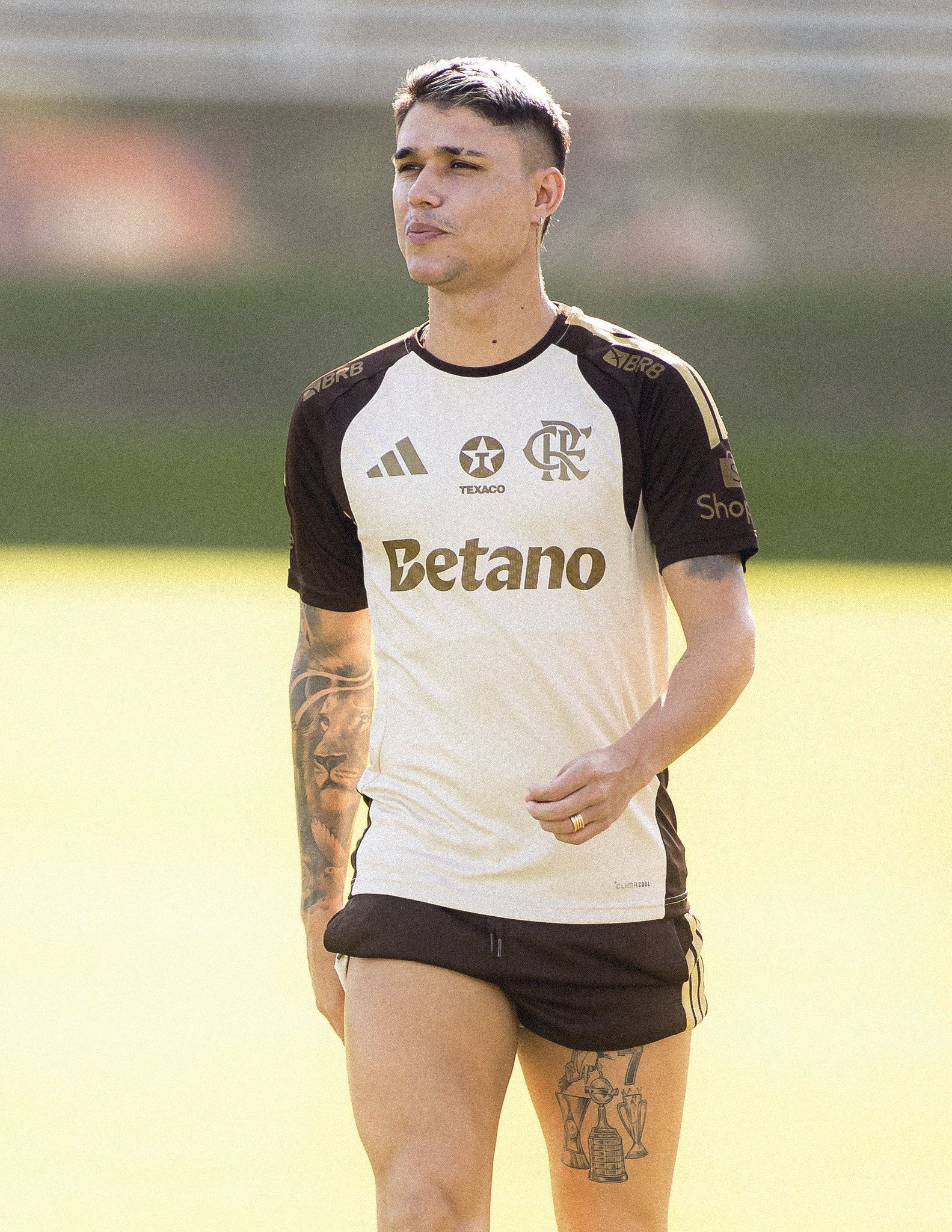 Atlético avança por Luiz Araújo, mas Flamengo coloca 'condição' para negócio