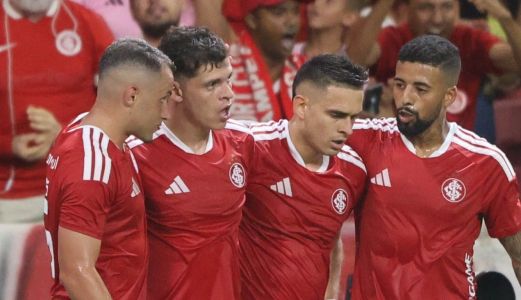 Ronaldo e Borré (ambos no meio) estão em alta no Inter