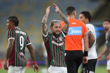 Lucho Acosta garantiu a vitória do Fluminense sobre o Botafogo